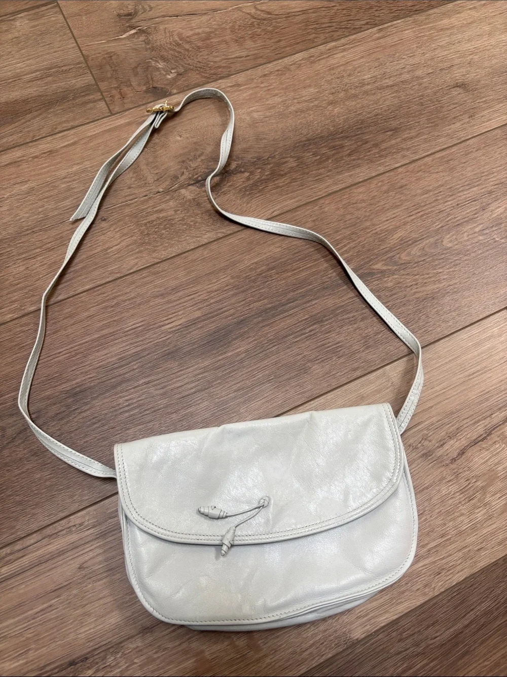 Finesuede Vintage Leather Crossbody Bag - Minimal Shoulder Purse Made in England